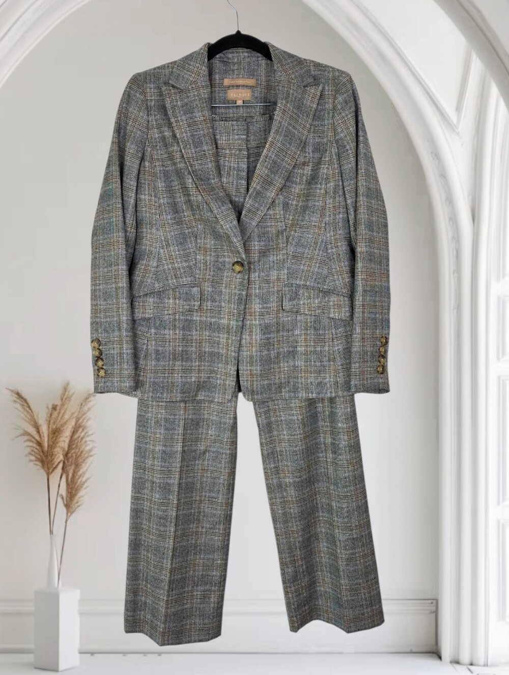 Talbots luxe Italian Wool countryside plaid blazer pants suit Size 2 Petite